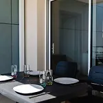 Apartment T3 Moderne Avec Wifi, Parking Securise Et A 300m De La - Fr-1-409-160 *