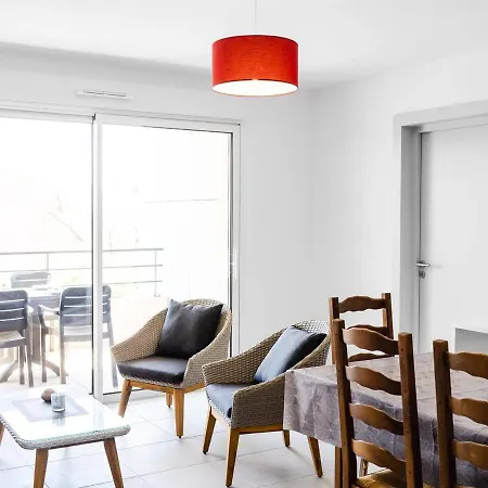 T3 Moderne Avec Wifi, Parking Securise Et A 300m De La - Fr-1-409-160 나르본